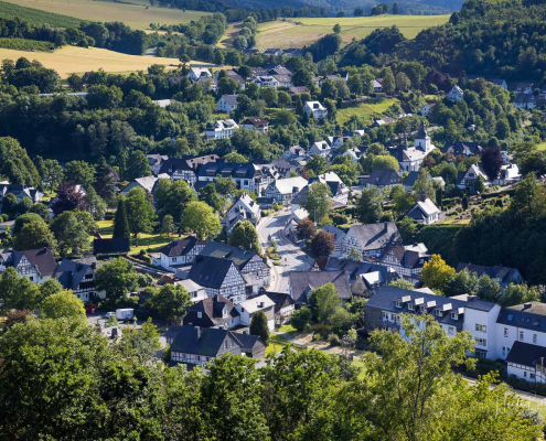Blick aus dem Hirschberg auf Oberkirchen
