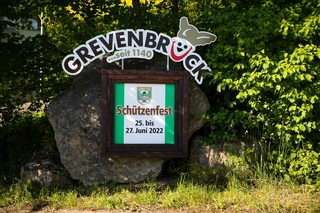 Begrüßungsschild auf dem Parkplatz zwischen Grevenbrück und Bonzel