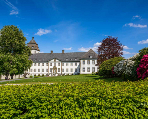 April 2023 - Kloster Grafschaft